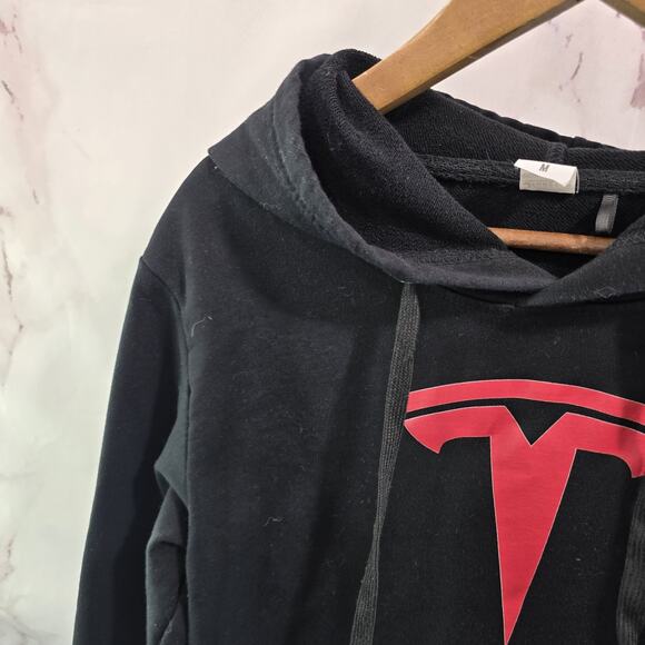 Tesla Hoodie Mens Medium Black Red Sweatshirt Pullover Fleece Cotton Three In - Picture 2 of 11